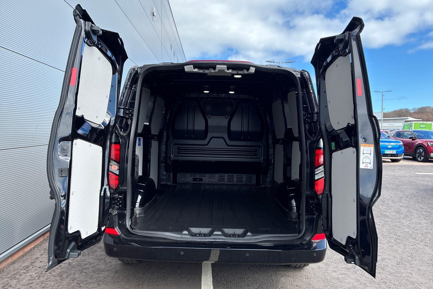Ford TRANSIT CUSTOM Photo 6