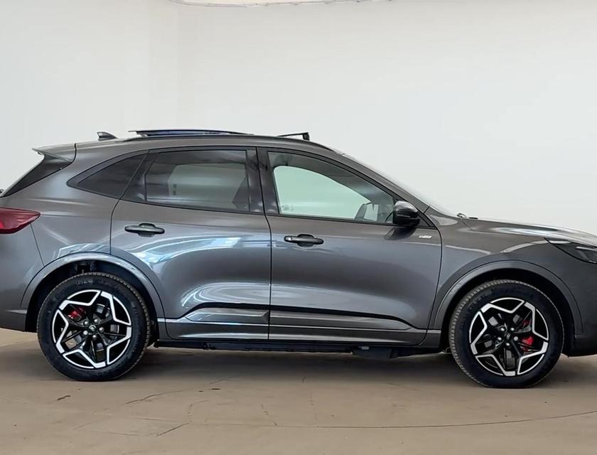 Ford Kuga Photo 2eea417d-a9fe-4159-8d53-4931a20f6a0b.jpg