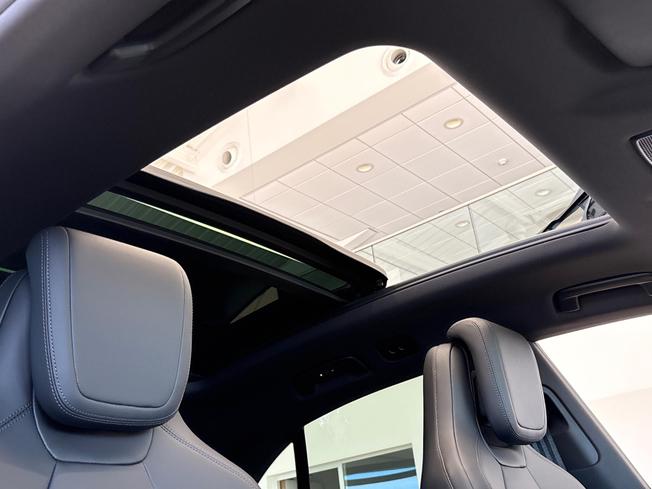 PORSCHE Macan Photo 28