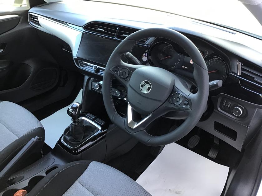 Vauxhall Corsa Photo 2f1c3387-48c1-470b-ba0b-702c8f5974b7.jpg
