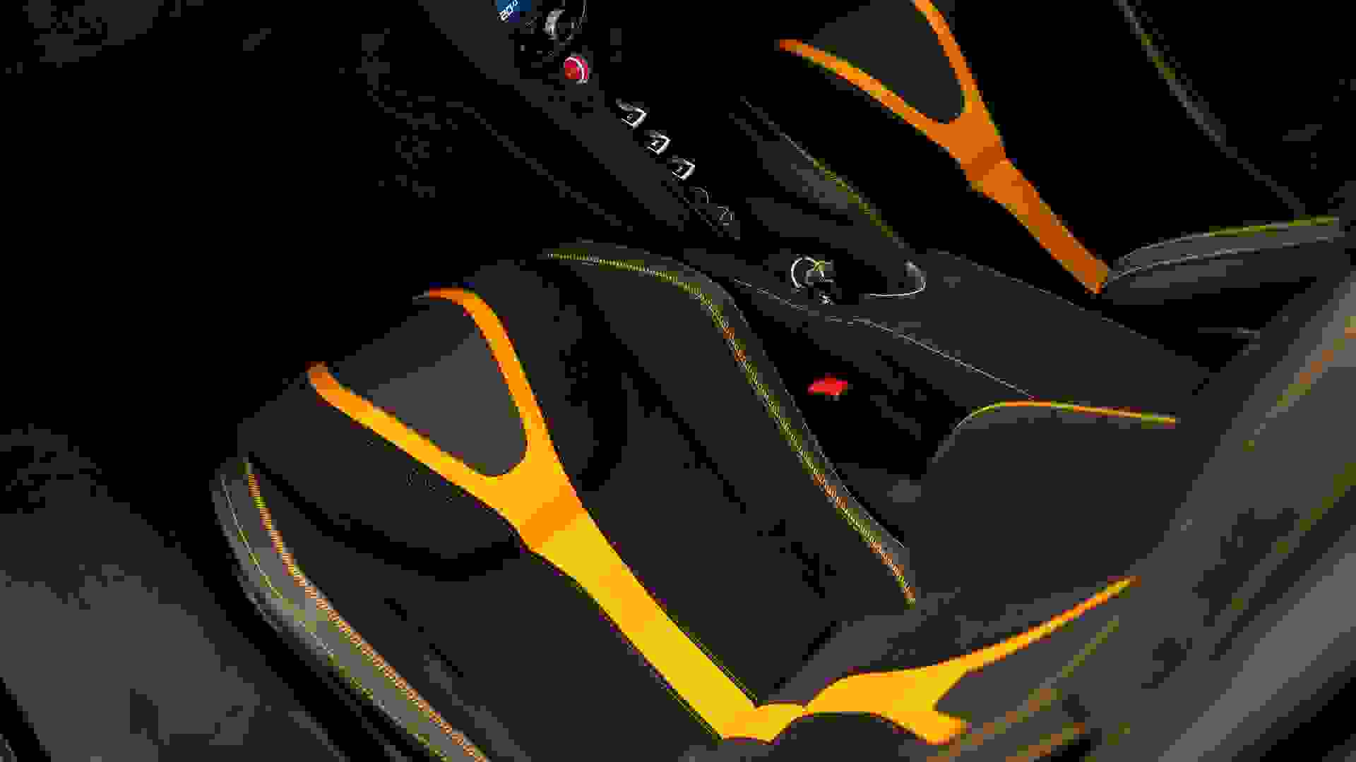 McLaren 720S Photo 2f2be1e5-4e96-4ef5-90f7-0948015f1f21.jpg