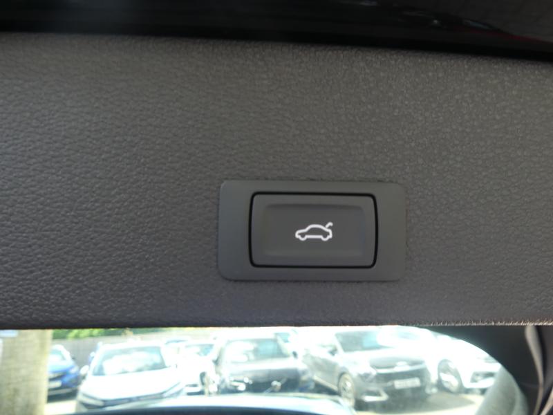 Audi Q2 Photo 2f435706-2a76-4fae-a130-f44e7423cfe8.jpg