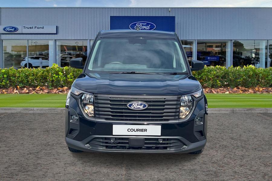 Ford TRANSIT COURIER Photo 2f453f9a-4eb0-46ec-a2f3-6b8eba564ee6.jpg