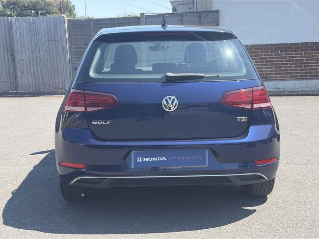 Volkswagen Golf Photo 2f4e6a9e-8ec3-47ef-818d-bc894a6ab26c.jpg