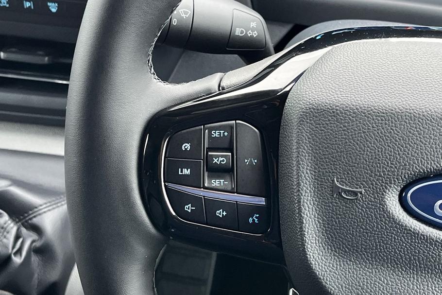 Used Ford TRANSIT CUSTOM 13/N336805 29