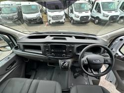 Ford Transit Photo 17