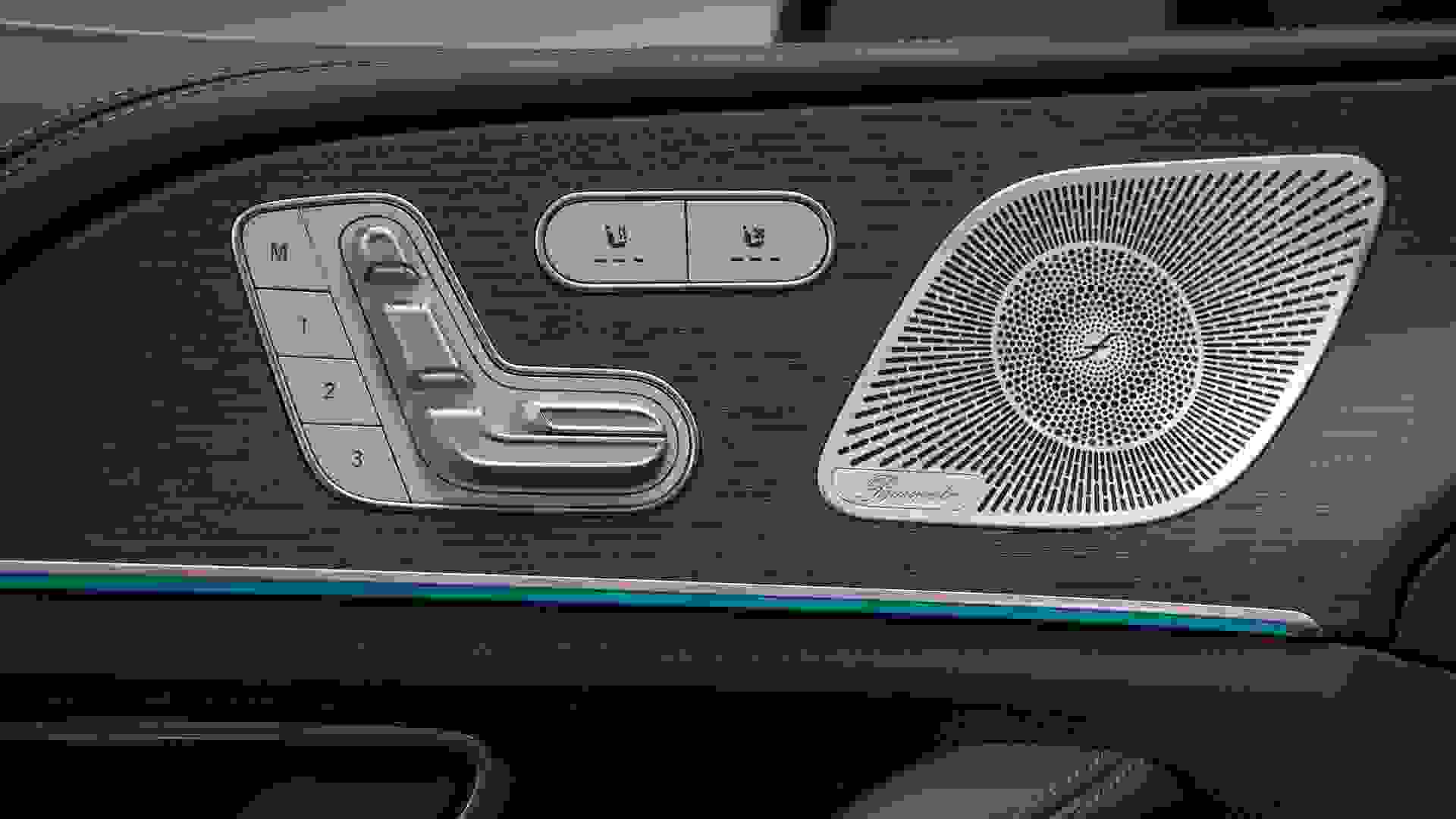 Mercedes-Benz GLS400d Photo 2fa40c8f-5c9a-4ea5-8b6d-decfdc8be4a1.jpg