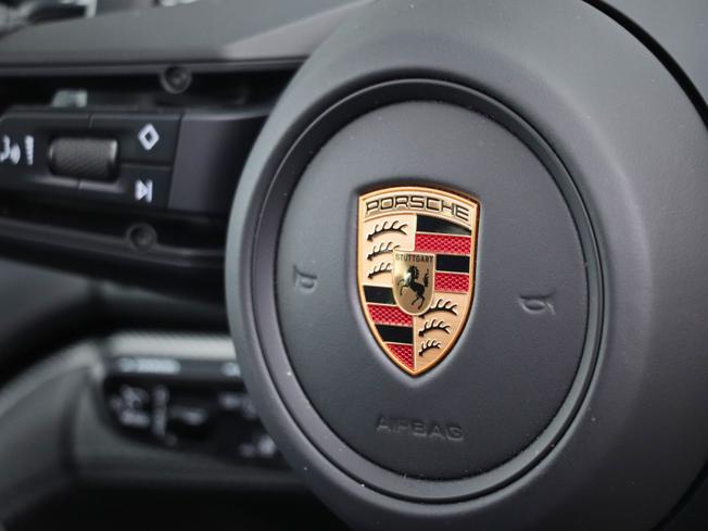 PORSCHE Panamera Photo 20