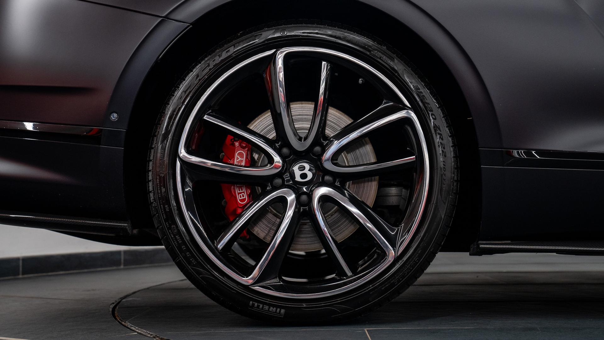 Bentley Continental Photo 2fb4f47c-d995-4c09-bb48-026d9e5f09a0.jpg