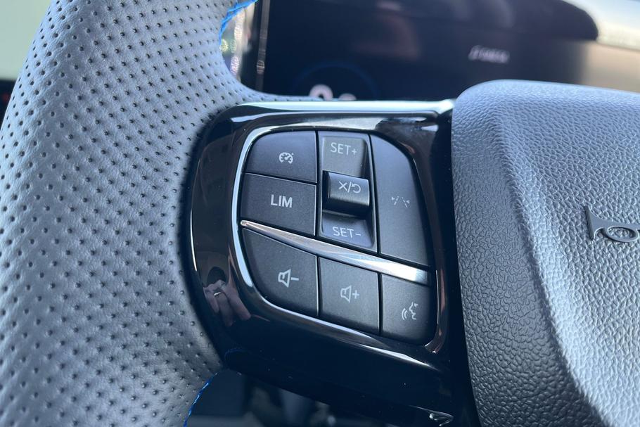 Used Ford TRANSIT CUSTOM L1CUSTMSRT11 30