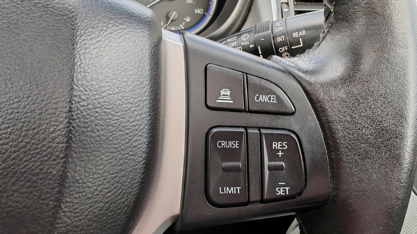 Used Suzuki SX4 S-Cross KL19KWX 35