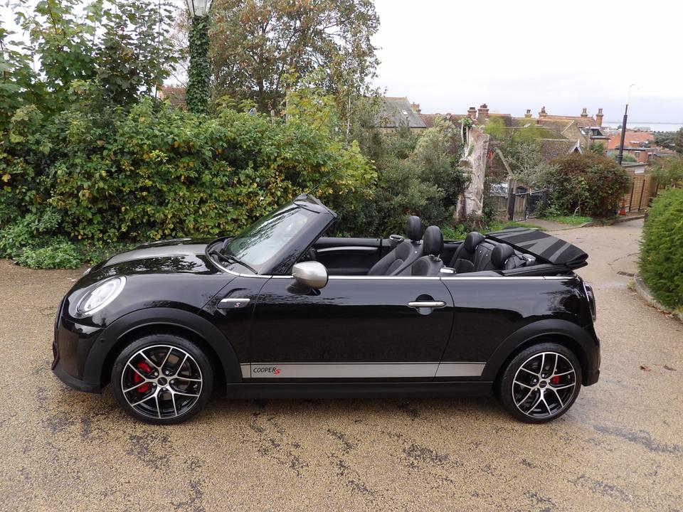 Used MINI Convertible LS21AZB 10