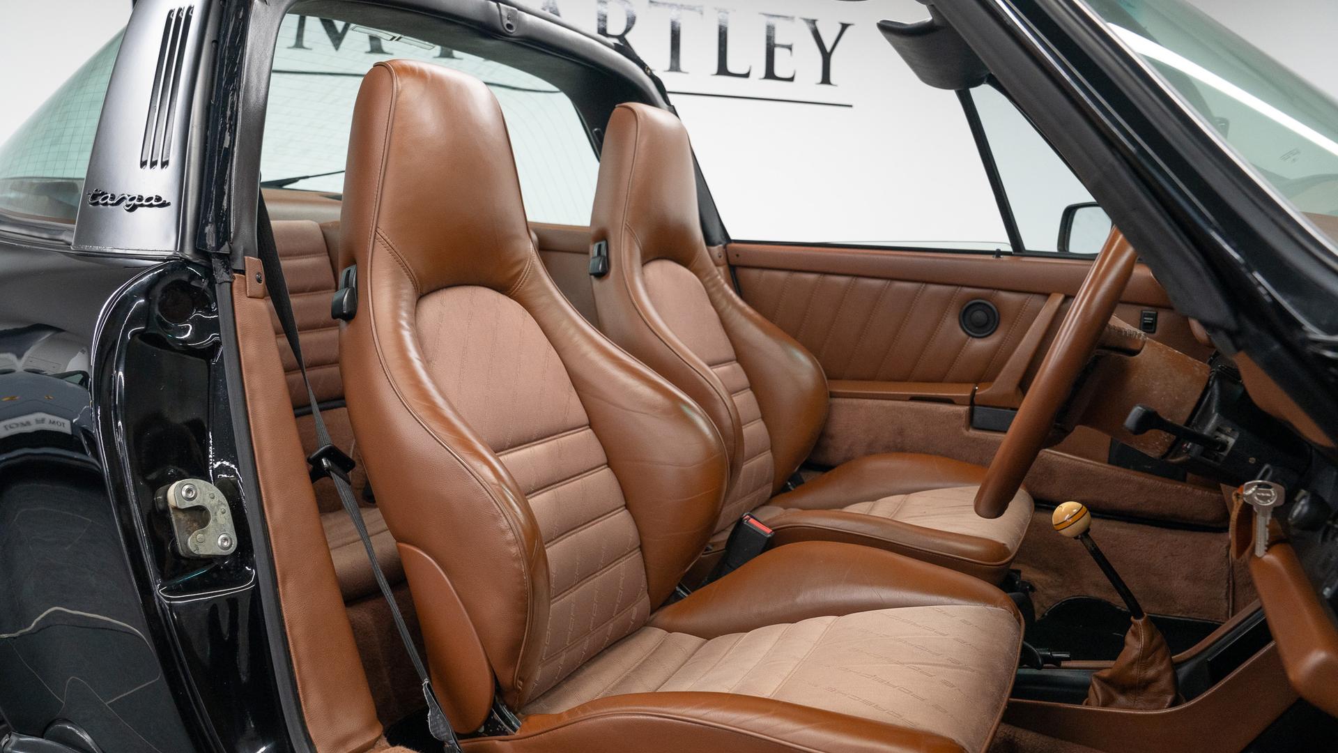 Porsche 911 Photo 2fe2d45d-e626-4047-a7db-5f846d6456b4.jpg