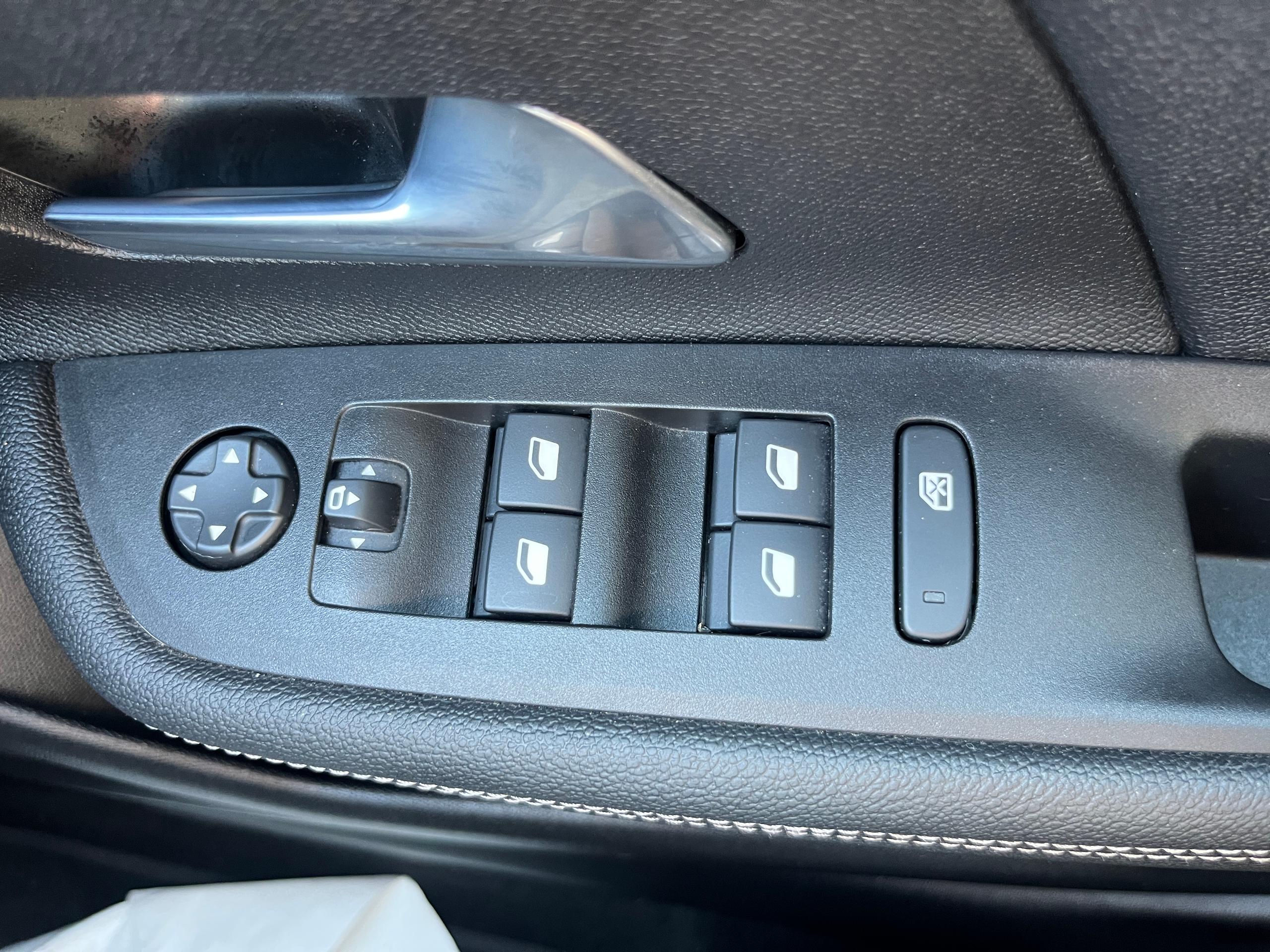 Vauxhall Mokka Photo 24