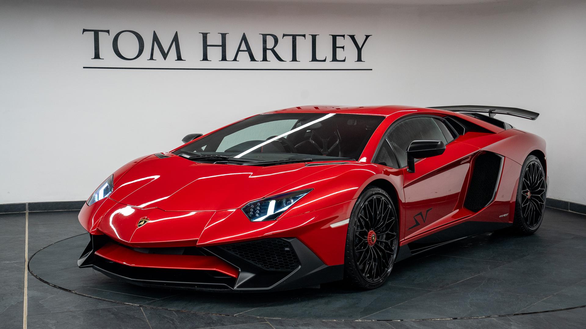 LAMBORGHINI Aventador Photo 2fefa07a-9322-406e-86b7-730990728dd2.jpg