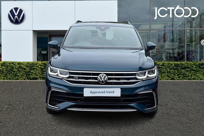 VOLKSWAGEN Tiguan Photo 6