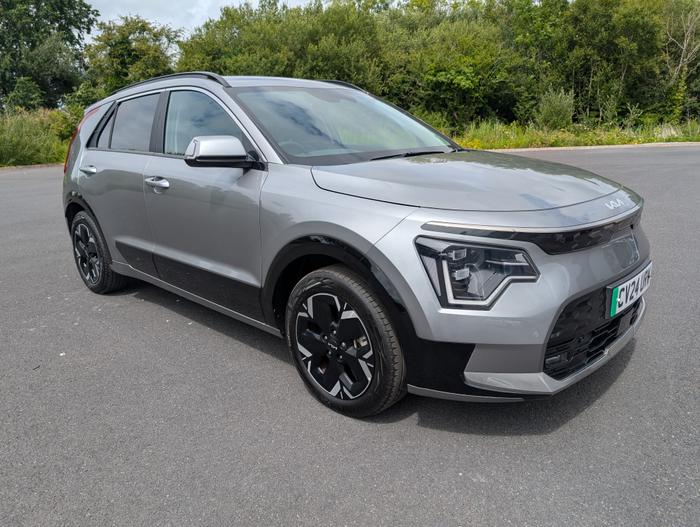 Kia Niro kWh in Steel Grey £24,495