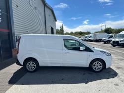 Ford Transit Connect Photo 3