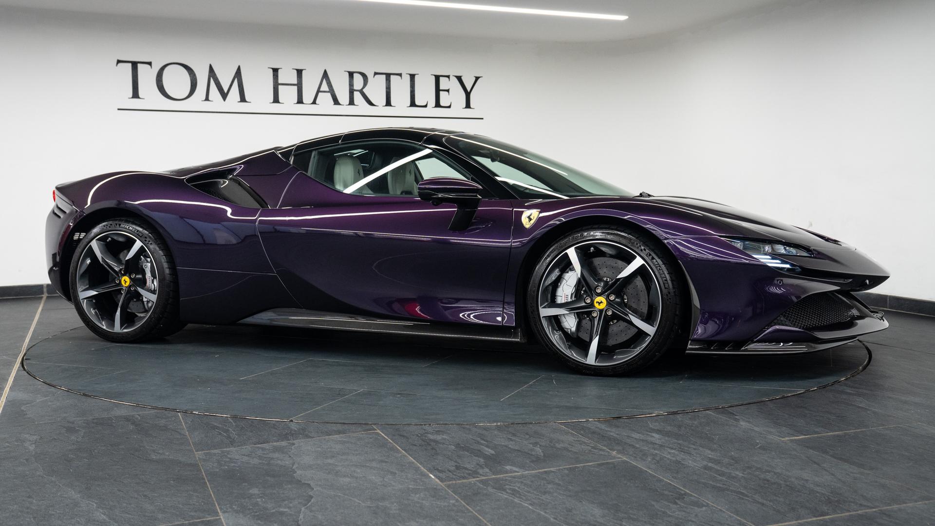 Ferrari SF90 Photo 30352bdf-1d67-4c53-916b-27d5d46fb67b.jpg