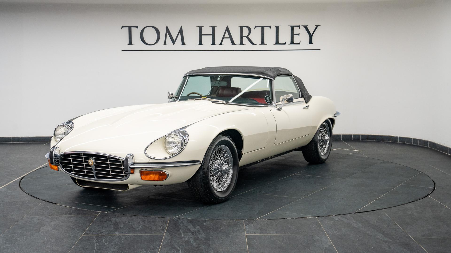Jaguar E-Type Photo 304771cf-95d7-4d01-8c43-384fbcc8acac.jpg