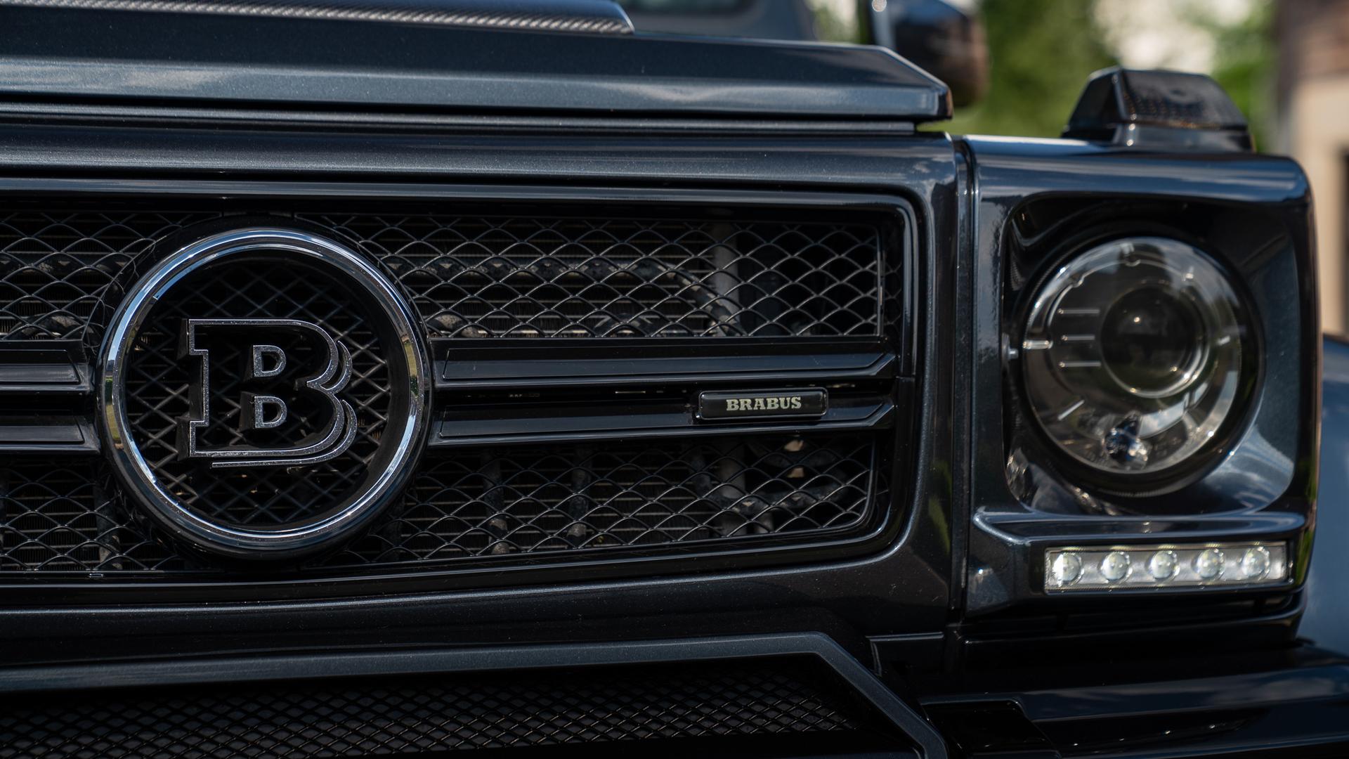 Mercedes-Benz G550 4x4² Photo 304ecb50-32d8-41d1-9518-30c2180a2c28.jpg