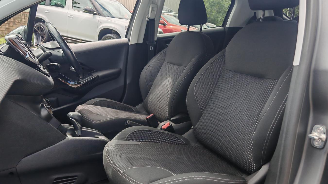 Used Peugeot 208 WG67UPK 18