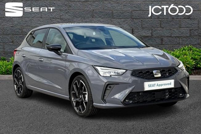 SEAT Ibiza Photo 1