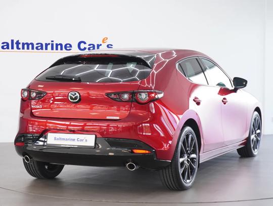 Mazda 3 Photo 30718639-cda9-4e6e-91ce-8e636b8a1336.jpg