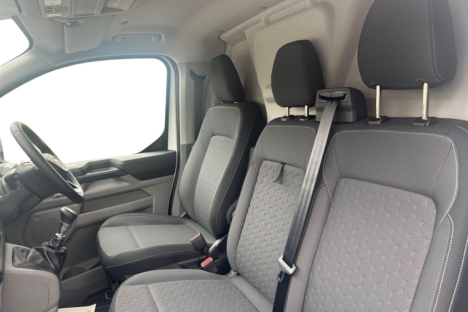 Ford TRANSIT CUSTOM Photo 10