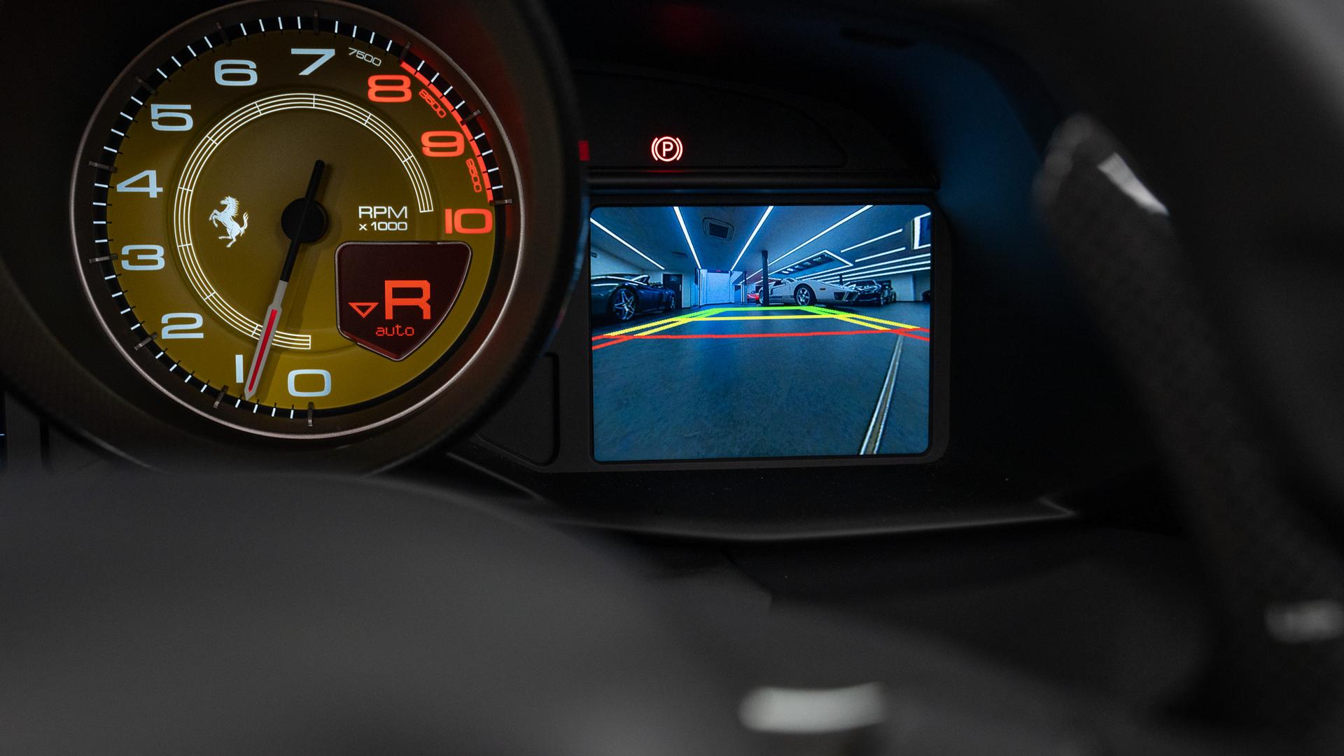 Ferrari 488 Photo 307d989a-092a-42ec-a6f1-622c900a41d7.jpg
