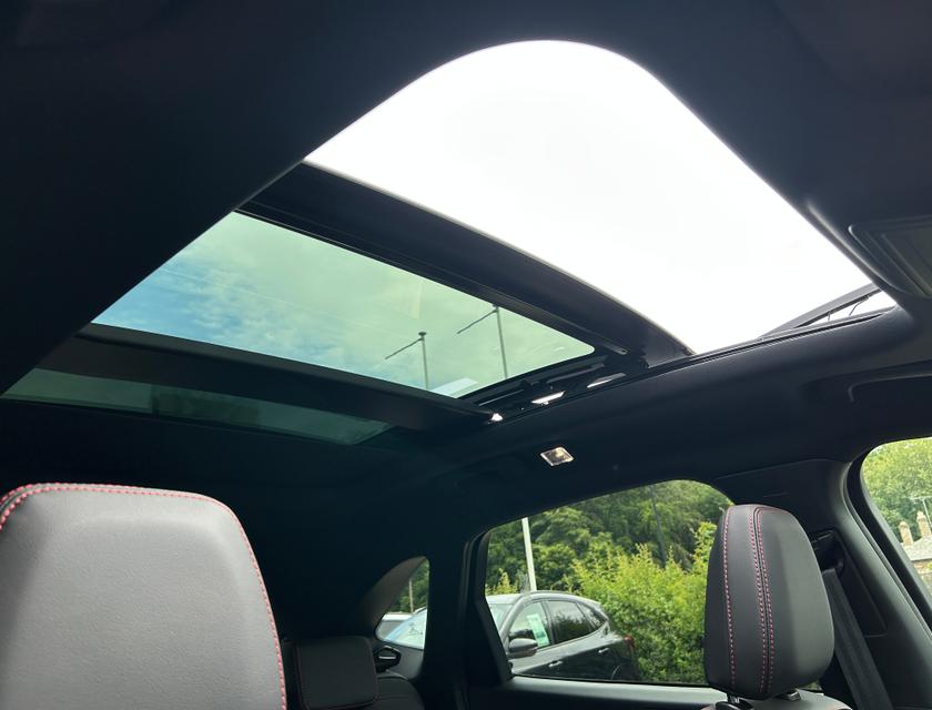 Ford Kuga Photo 30993d48-b348-4caf-b90b-f698cdc87c2c.jpg