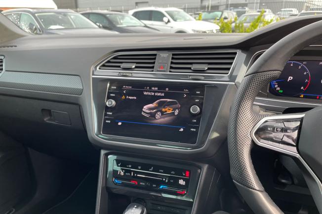 VOLKSWAGEN Tiguan Photo 36