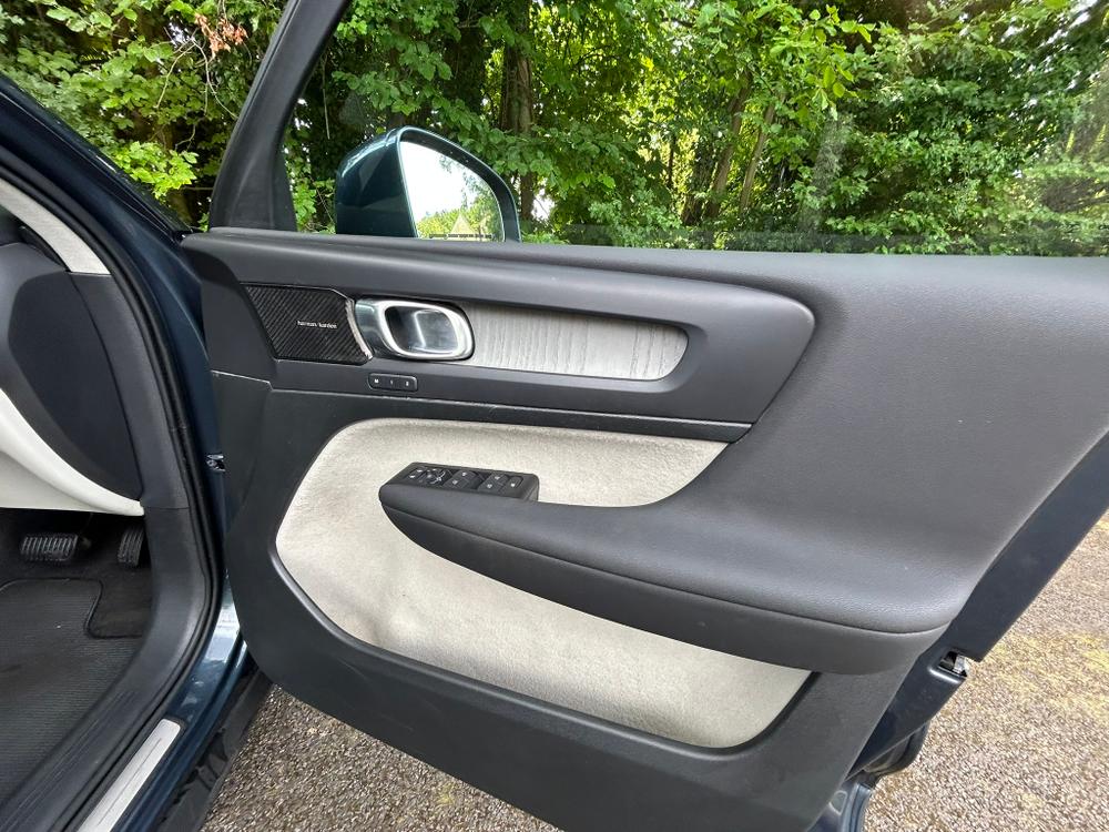 Used Volvo XC40 HG70AAO 20