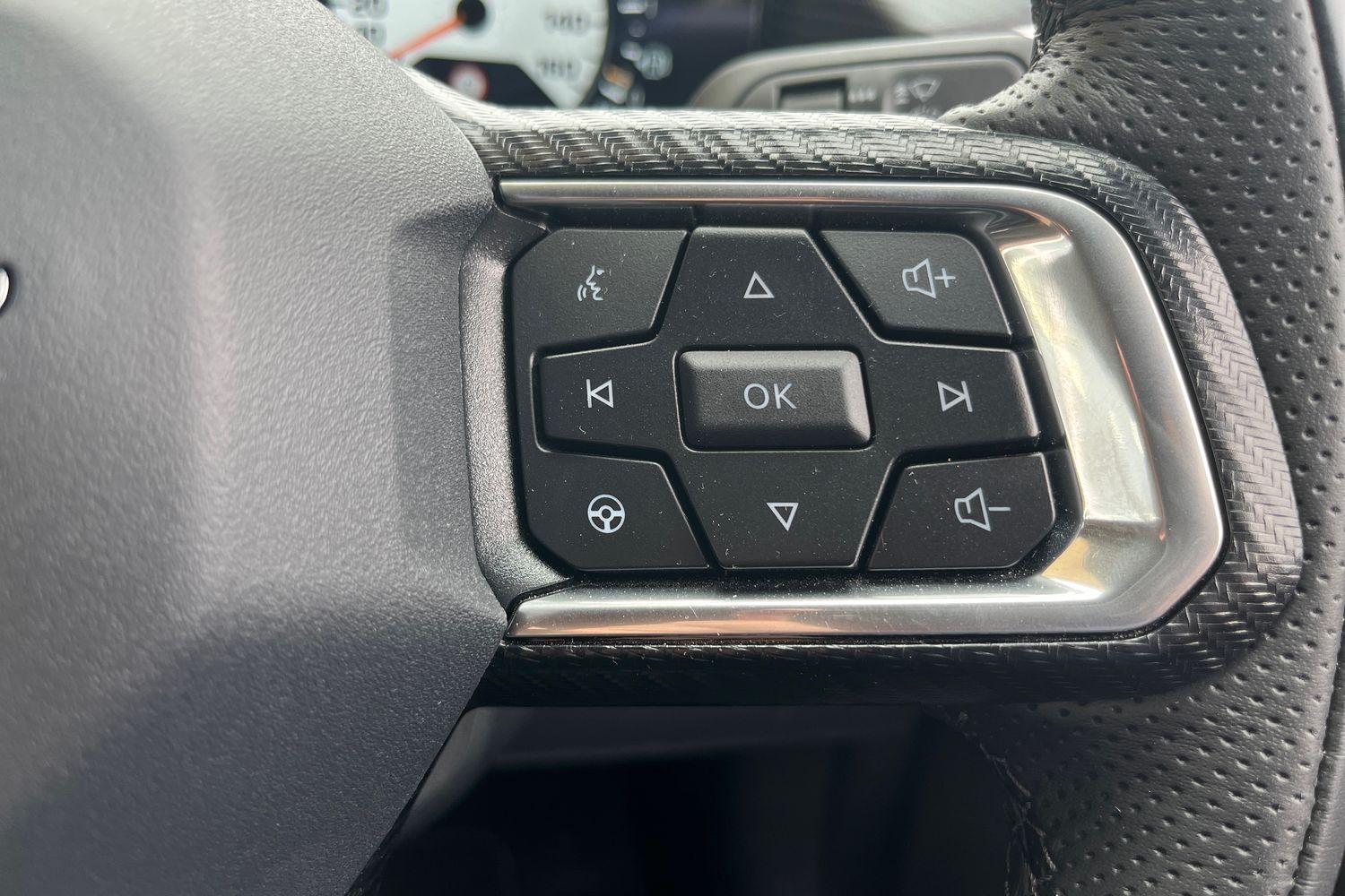 Ford MUSTANG Photo 35