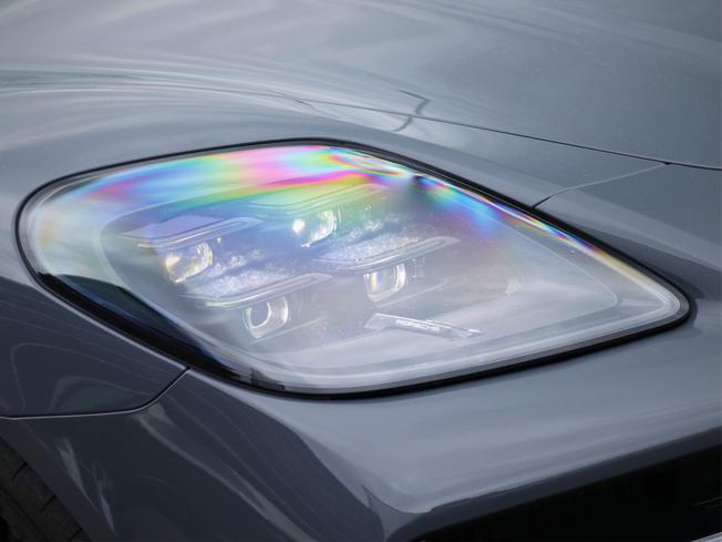 PORSCHE Panamera Photo 7