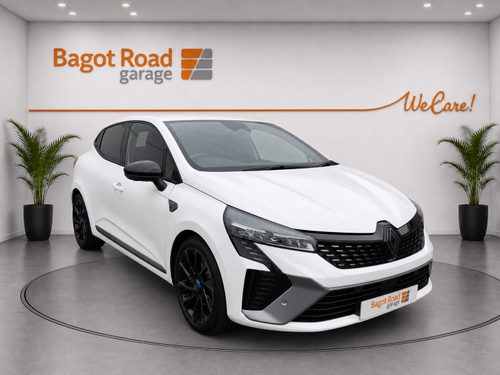 Used 2026 Renault Clio E-Tech Iconic Esprit Alpine 145 BHP Hybrid Auto 5 Door Hatch Glacier White at Bagot Road