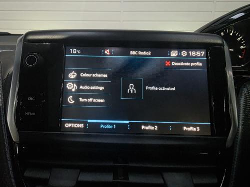 Peugeot 2008 Photo 30e2715e-929e-49b2-910b-14244d7a8073.jpeg