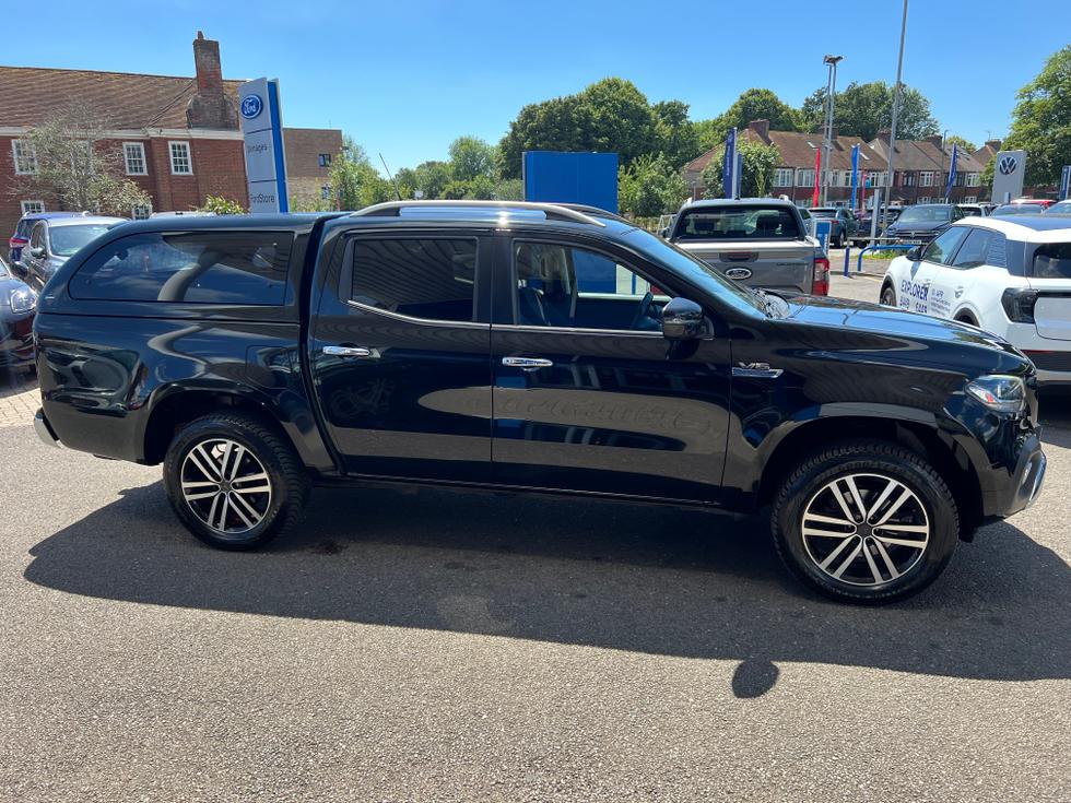 Mercedes-Benz X Class Photo 30e30203-becf-4113-866c-8cda15e2b3ac.jpeg
