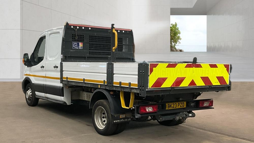 Ford Transit Photo 30e30e0e-74e5-4063-a77e-13ba43955c07.jpg