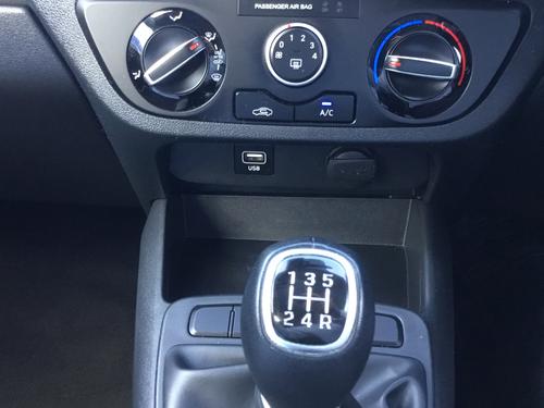 Hyundai i10 Photo 30e5f2d4-fe77-4b48-92b8-c207538d089b.JPG