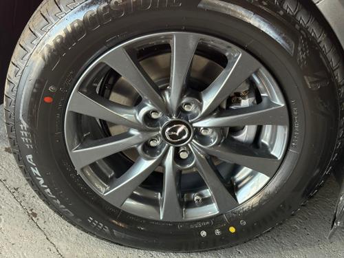 Mazda CX-30 Photo 30ebf651-c2eb-4dfc-ac7b-0c50c3db1cf0.JPG