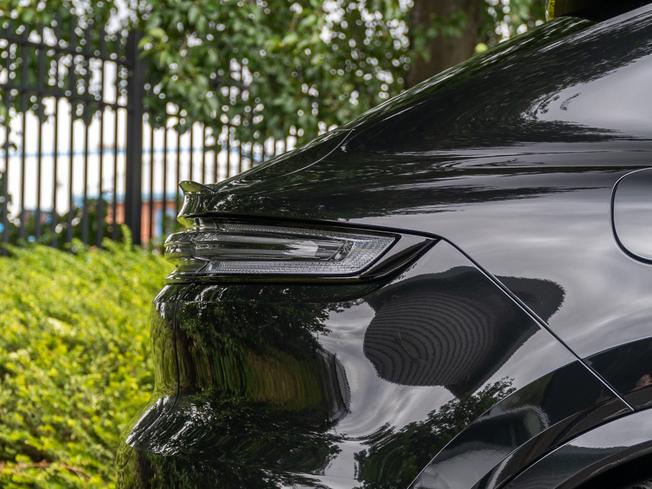 PORSCHE Cayenne Photo 37
