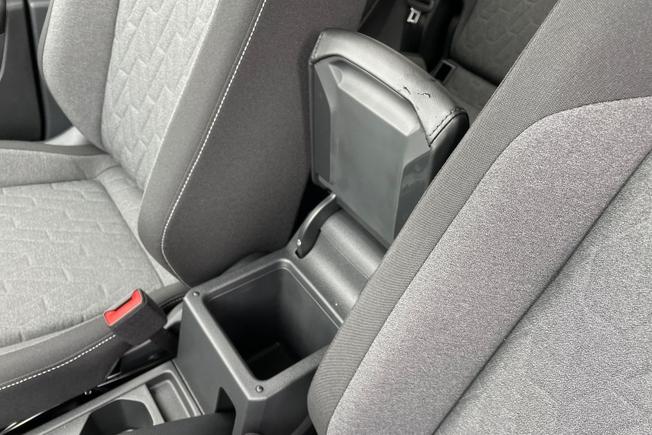 VOLKSWAGEN T-Cross Photo 42