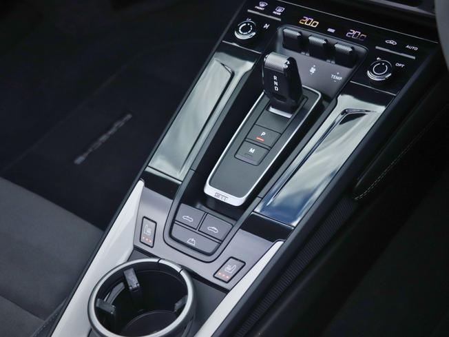 PORSCHE 911 Photo 54