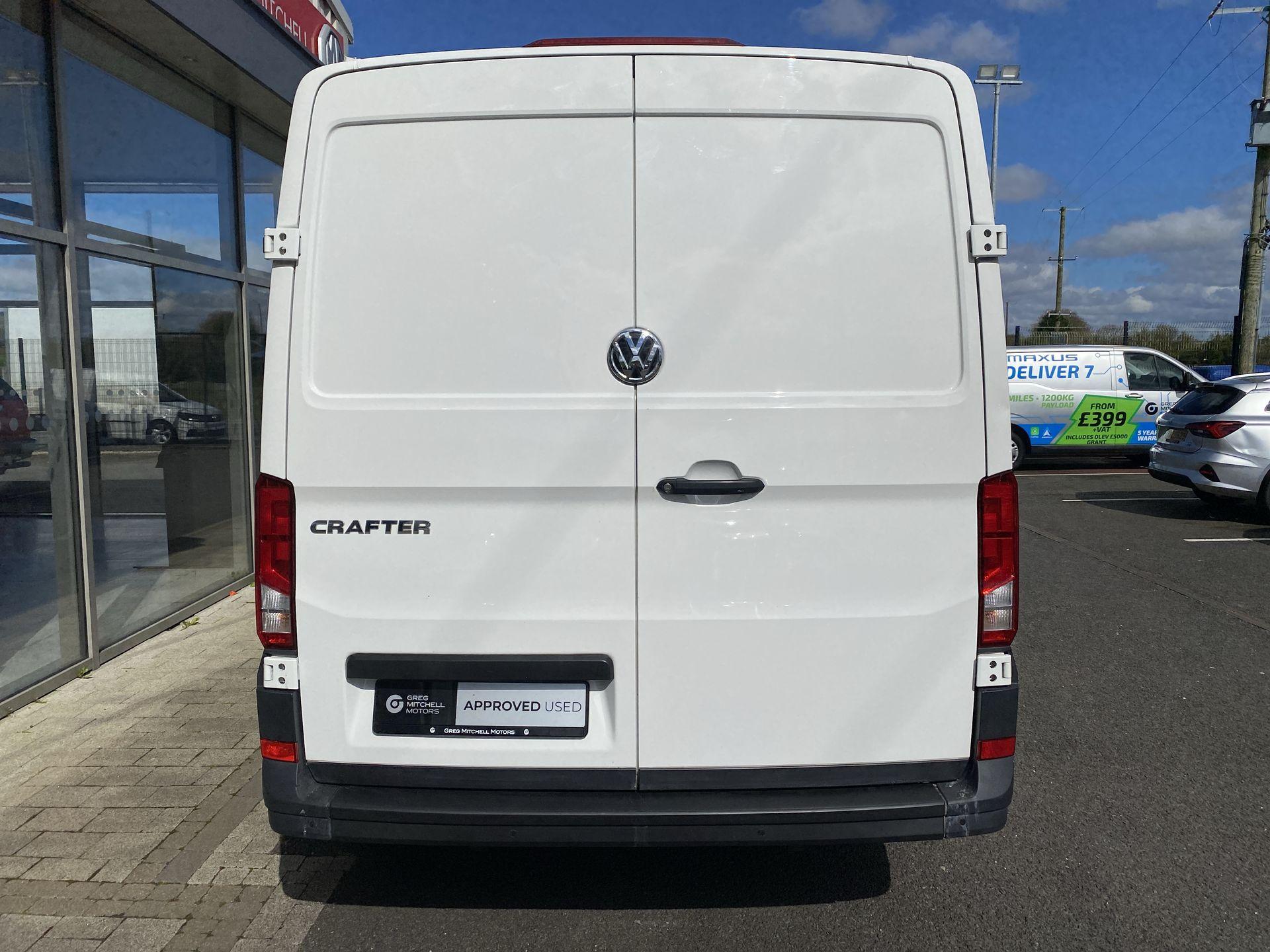 2023 Volkswagen CRAFTER CR30 MWB FWD 2.0 TDI 102PS Startline High Roof Van - vehicle photo 6 for sale on PureCar