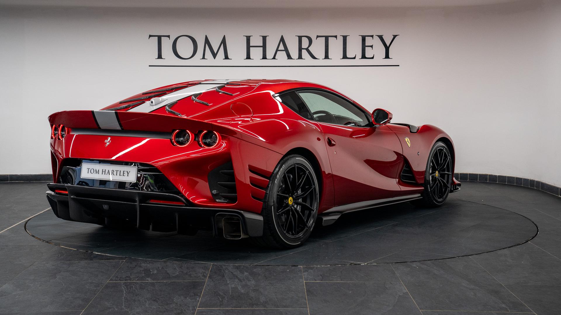 Ferrari 812 Photo 311a6934-c67e-47c4-9057-4f73fb94d1cc.jpg