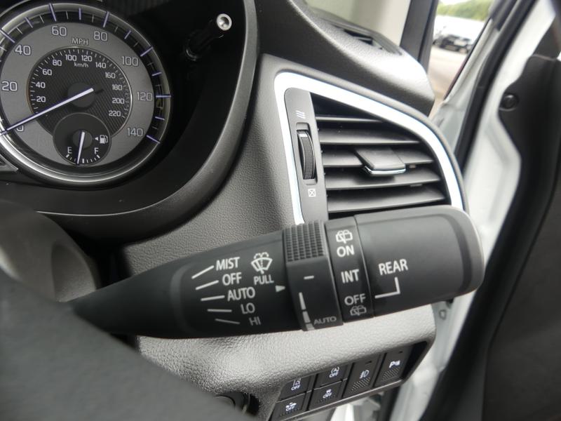 Suzuki S-Cross Photo 3146359a-eab5-4a87-9fc4-9f7d26ab6eef.jpg