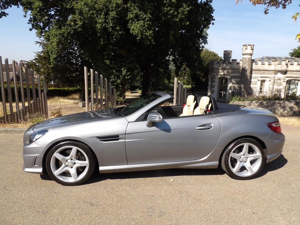 Used Mercedes-Benz SLK YF64CFY 13
