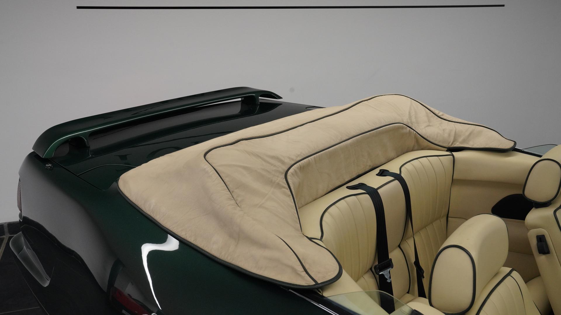 Aston Martin Virage Photo 315af2f8-6b8c-4f23-982d-228a8e9b8647.jpg