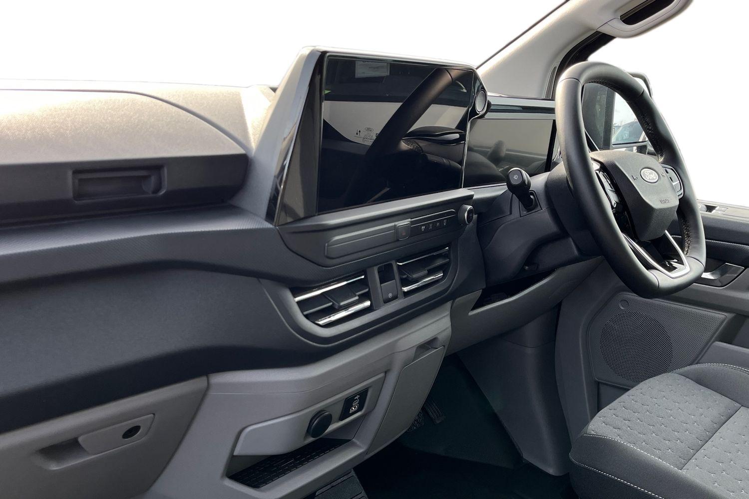 Ford TRANSIT CUSTOM Photo 3